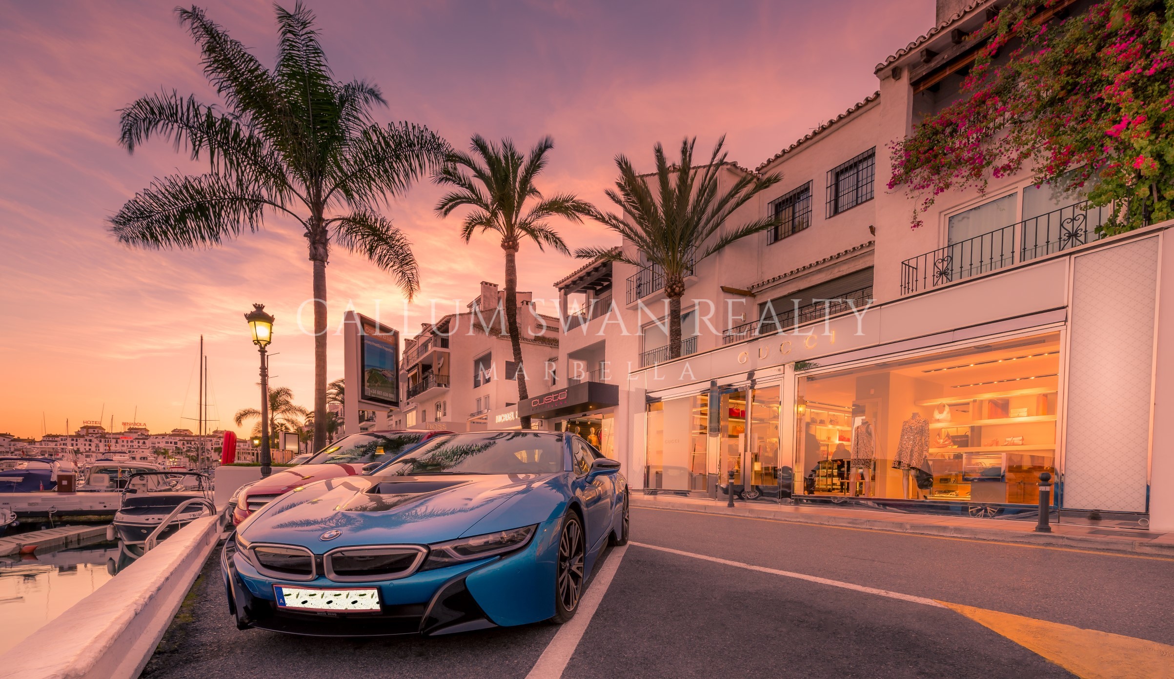 Puerto Banús: Luxury shopping with sea views