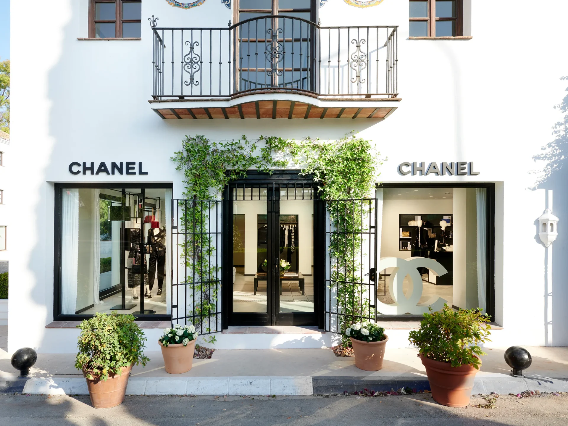 Chanel pop-up boutique, Cannes